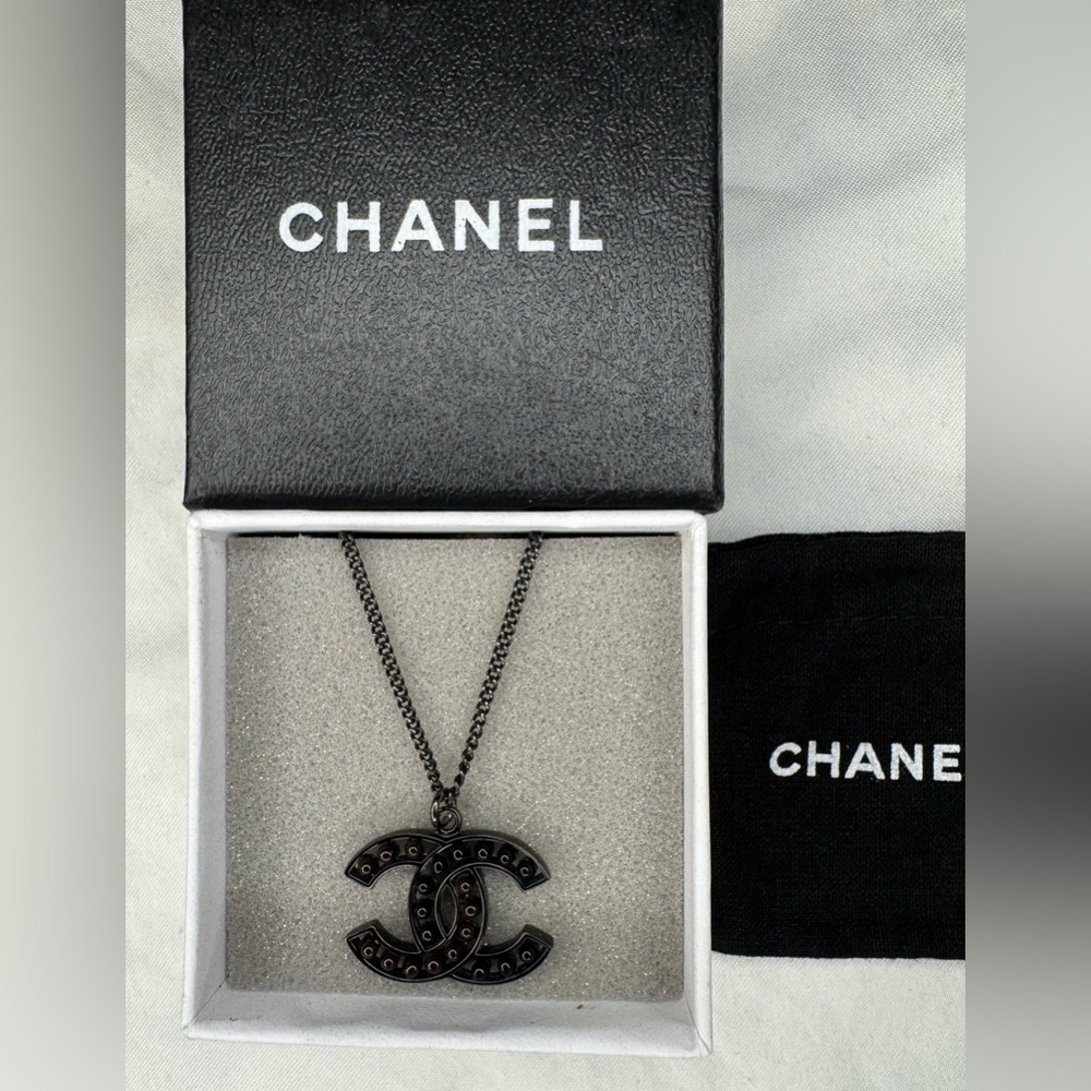CHANEL Black Logo Interlocking CC Necklace ~ Full Inclusion with COA included
